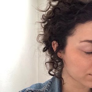 Meet your Posher, Clarissa